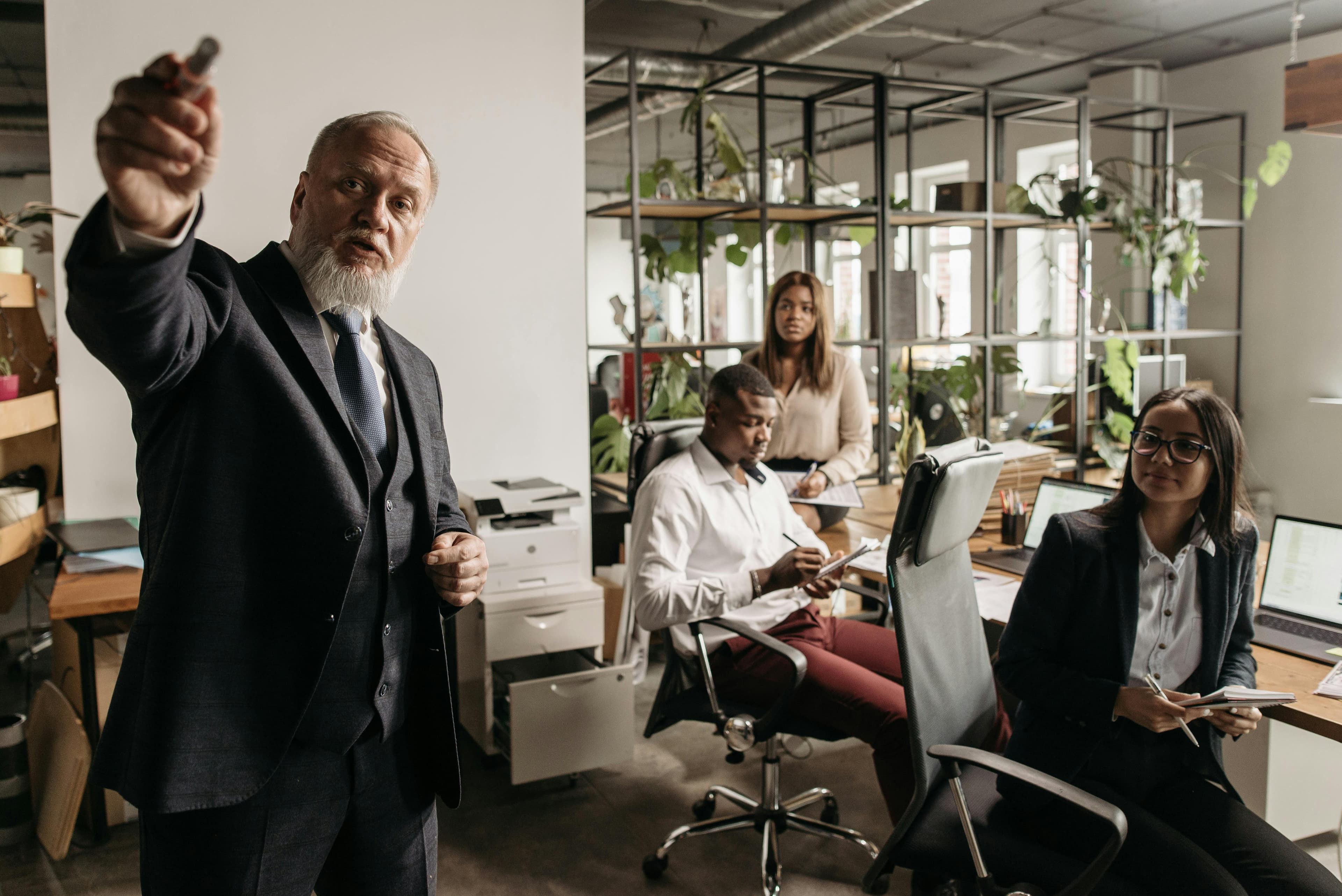 O Recrutador do Futuro Não Vai Triar Currículos: O Novo Papel Estratégico do RH na Era da IA